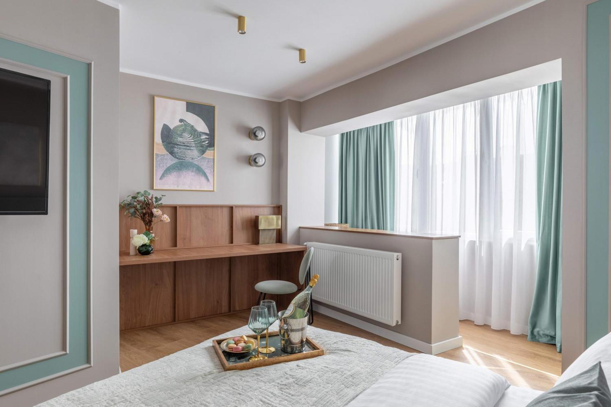 Holt - Sublime Minty Green 1Br On The Park Bukarest Eksteriør billede