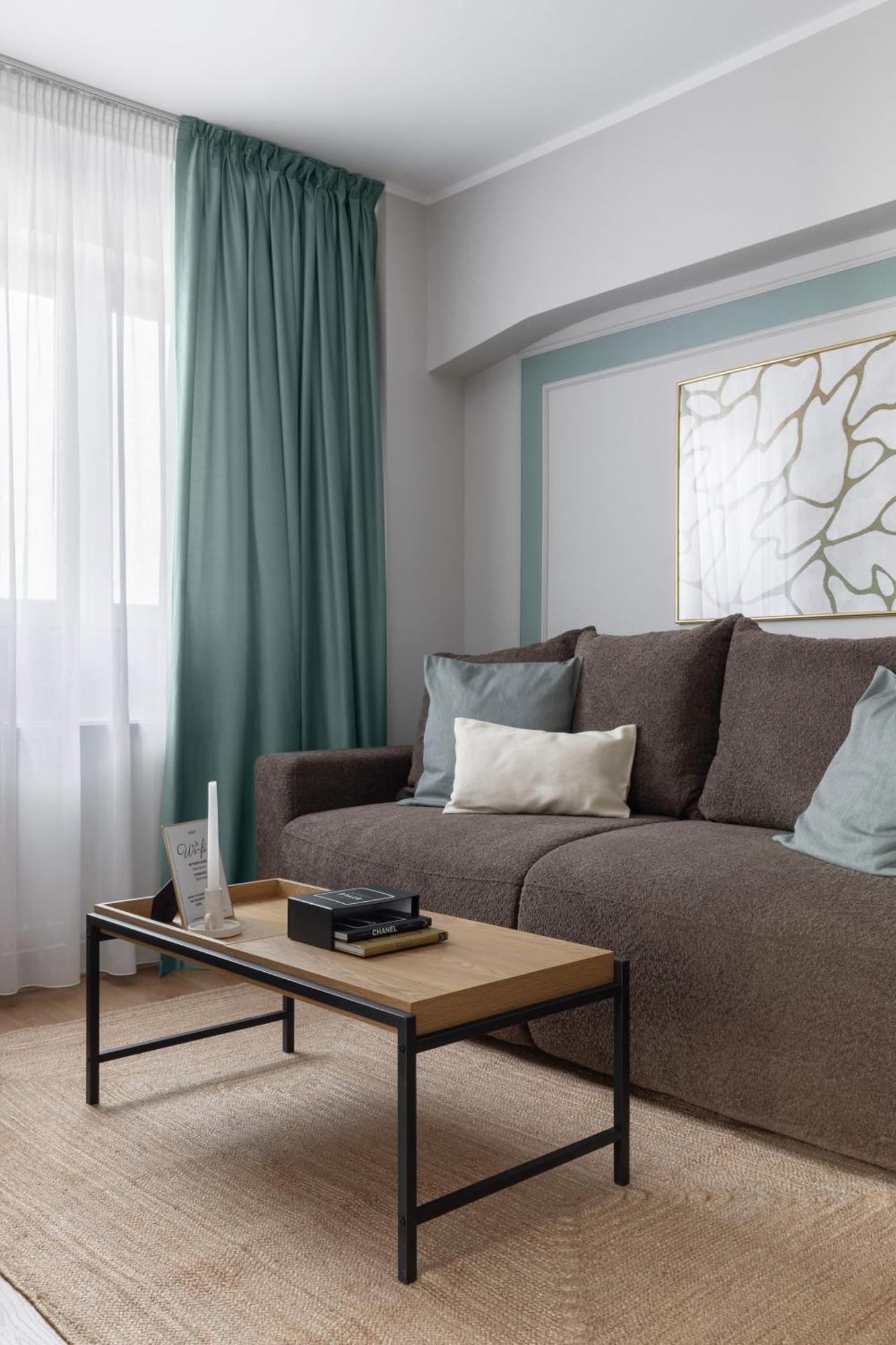 Holt - Sublime Minty Green 1Br On The Park Bukarest Eksteriør billede